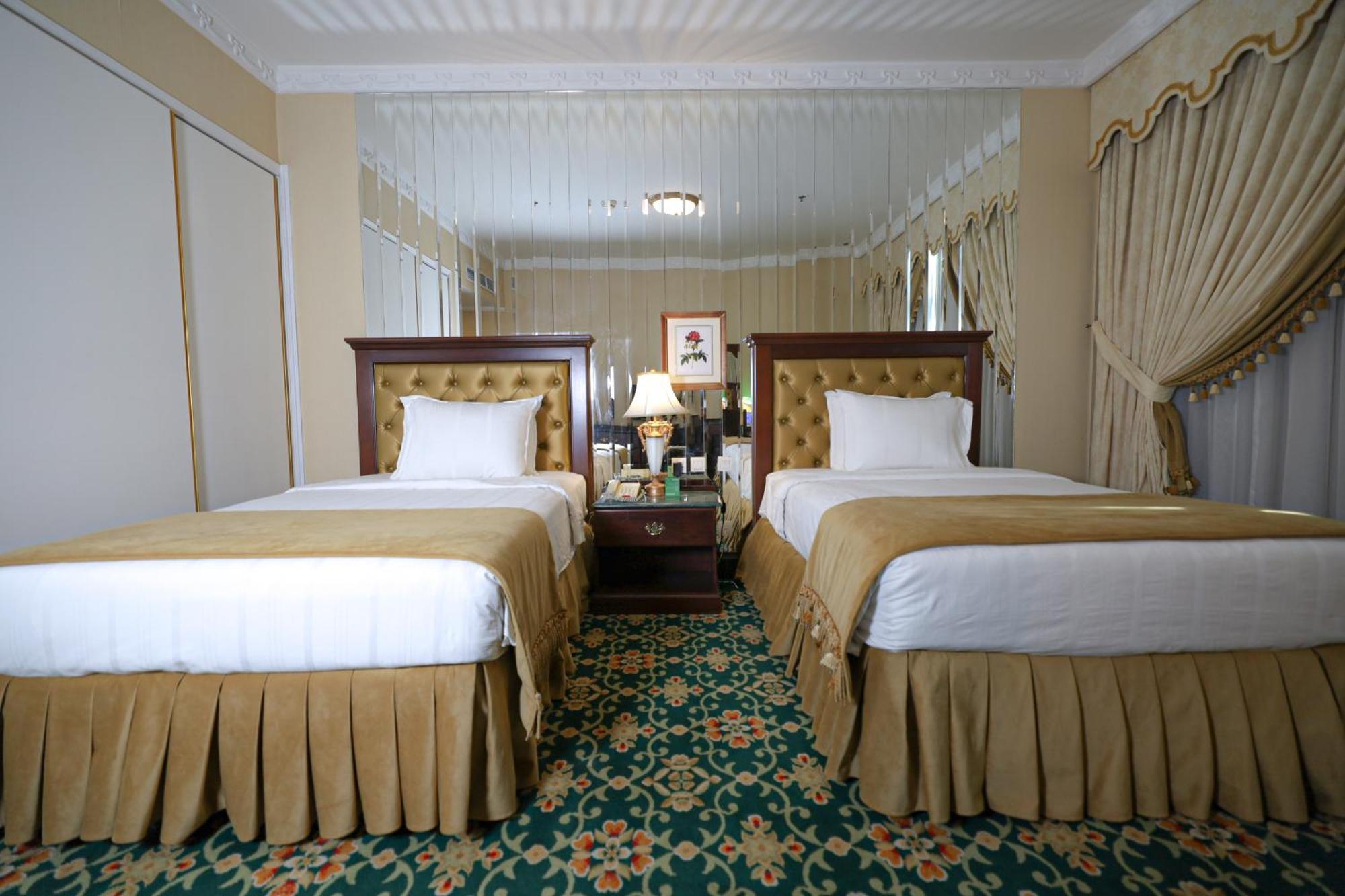 胡拜尔全套房酒店 阿可贺巴 外观 照片 Deluxe Twin Room