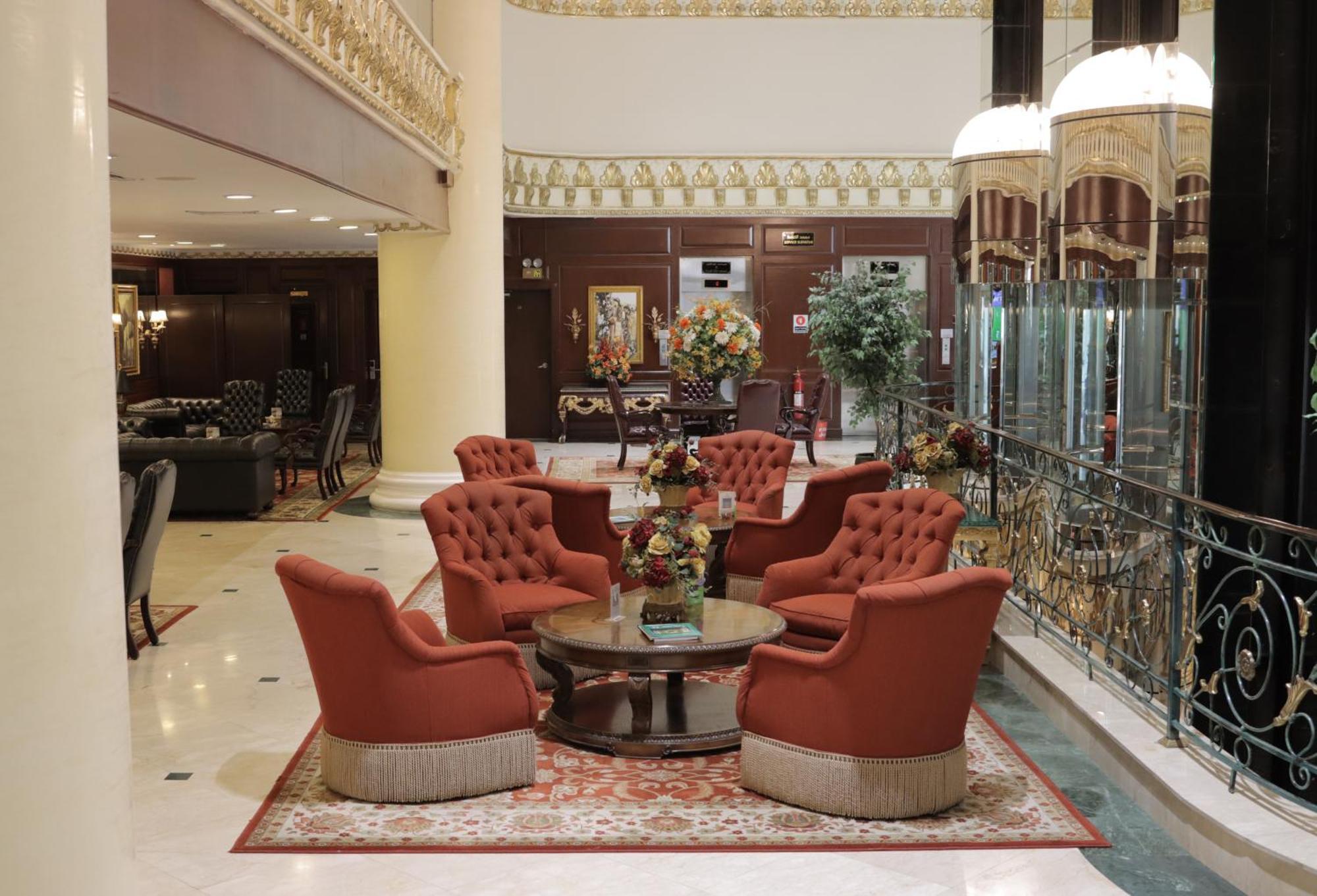 胡拜尔全套房酒店 阿可贺巴 外观 照片 Lobby