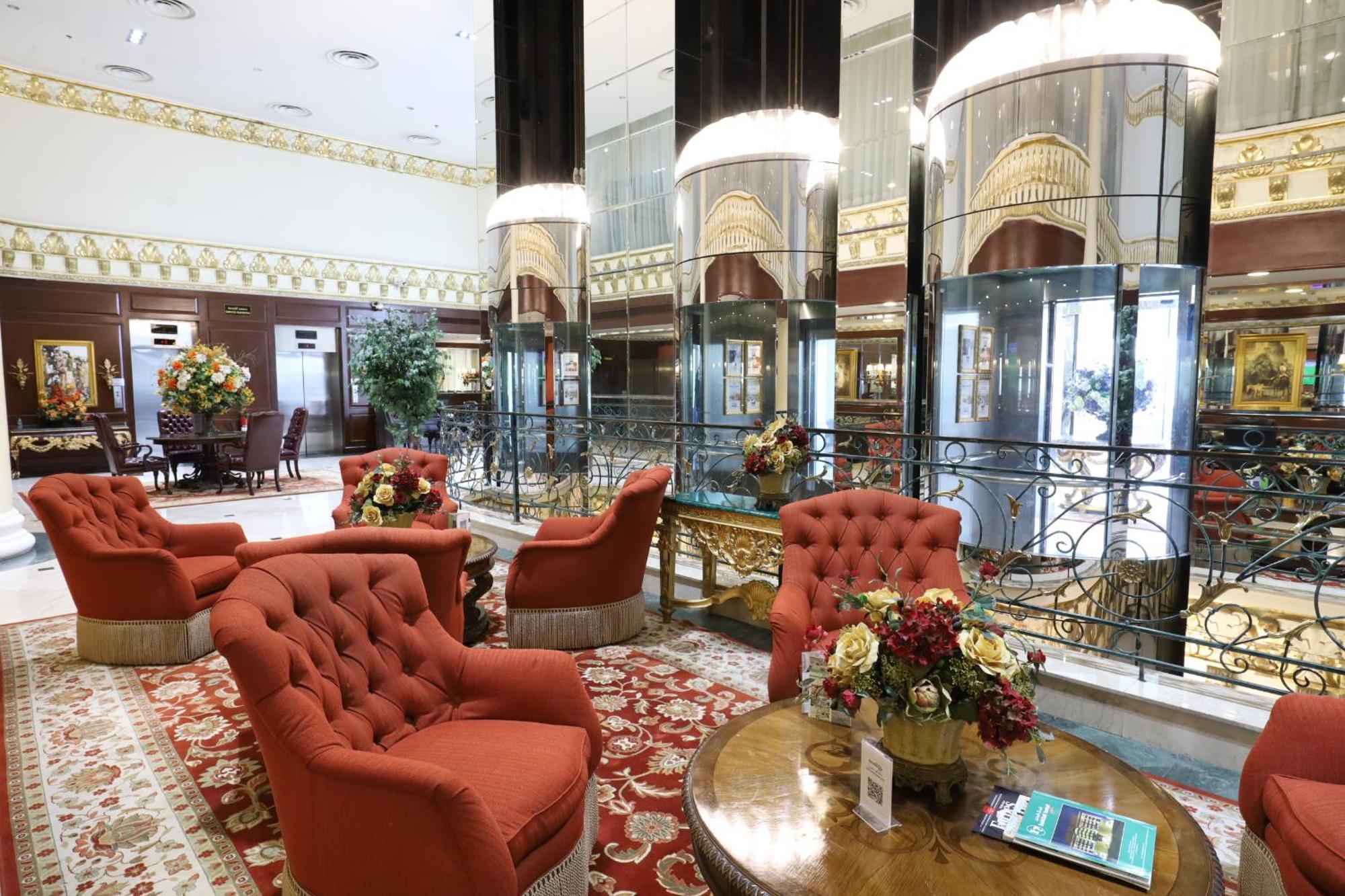 胡拜尔全套房酒店 阿可贺巴 外观 照片 Lobby